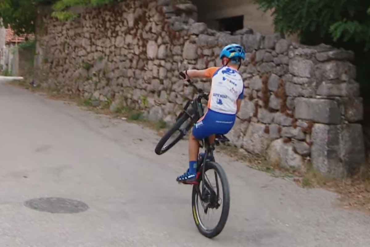 Mladi biciklist Enzo Perlić član BBK Orlov kruga iz Vodica - Od Balans bicikle do prvaka Hrvatske u biciklizmu